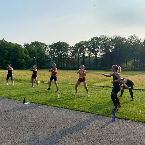 Afbeeldingen van VOLZET - Fatburner-abs op donderdag om 20.10 uur in Tillegembos (lentereeks)