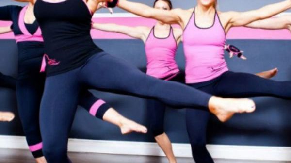Afbeeldingen van ZOMERLES - Pilates Flow by Piloxing - Losse les op donderdag 20 juli om 19 uur in Tillegembos 