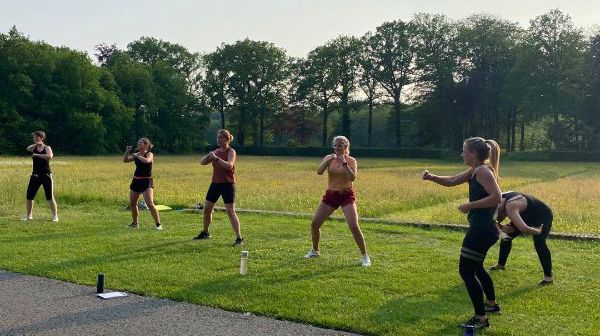 Afbeeldingen van Fatburner-abs op donderdag om 20.10 uur in Tillegembos - losse les op 08/06